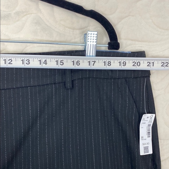 NEW Reitmans Pinstripe Dress Pants Size 22 Tall High Rise - Picture 7 of 14